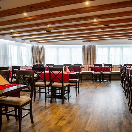 Hotell Voralpenhotel Schmoller 3*