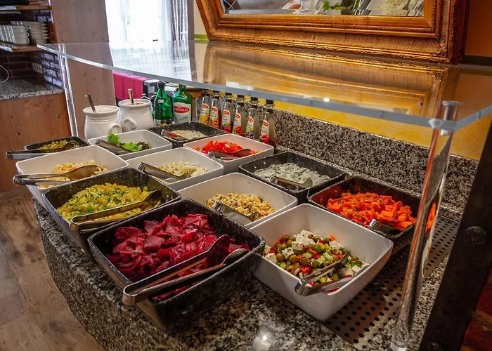 Voralpenhotel Schmoller St. Georgen im Attergau