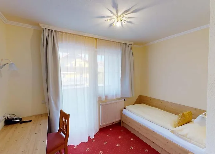 Voralpenhotel Schmoller St. Georgen im Attergau