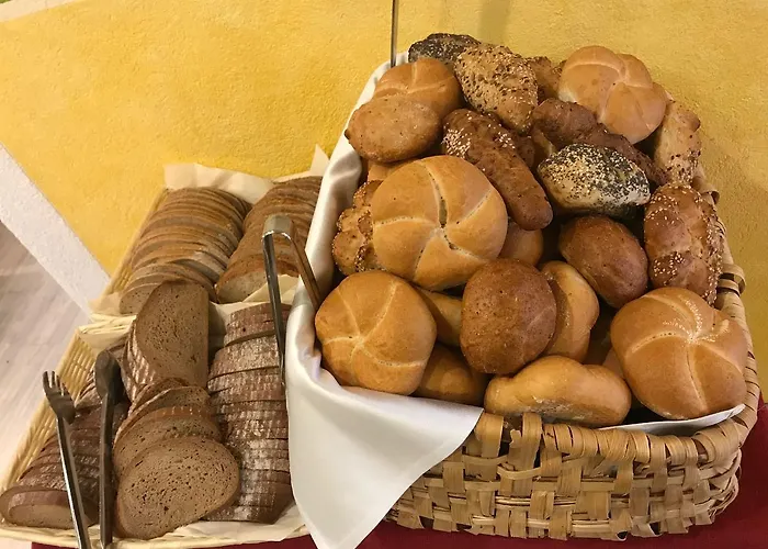 Hotel Voralpenhotel Schmoller Sankt Georgen im Attergau